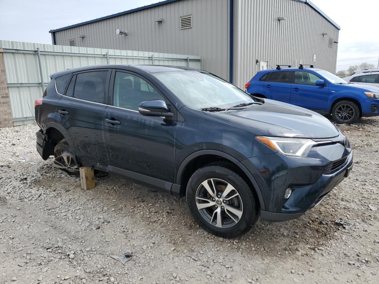 2018 Toyota Rav4 Adventure - Image 4