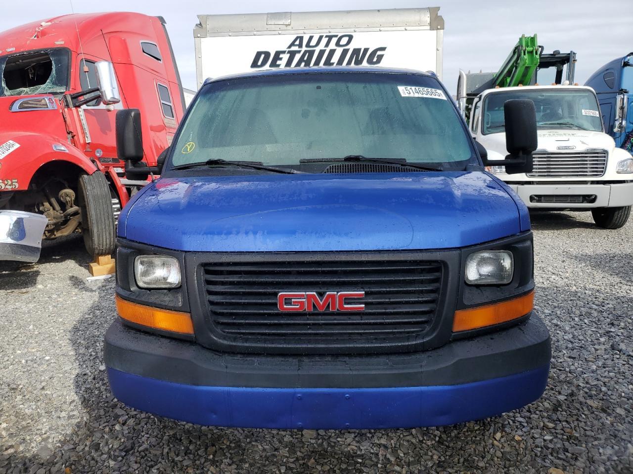 2003 GMC Savana Cutaway G3500 - Фото 5