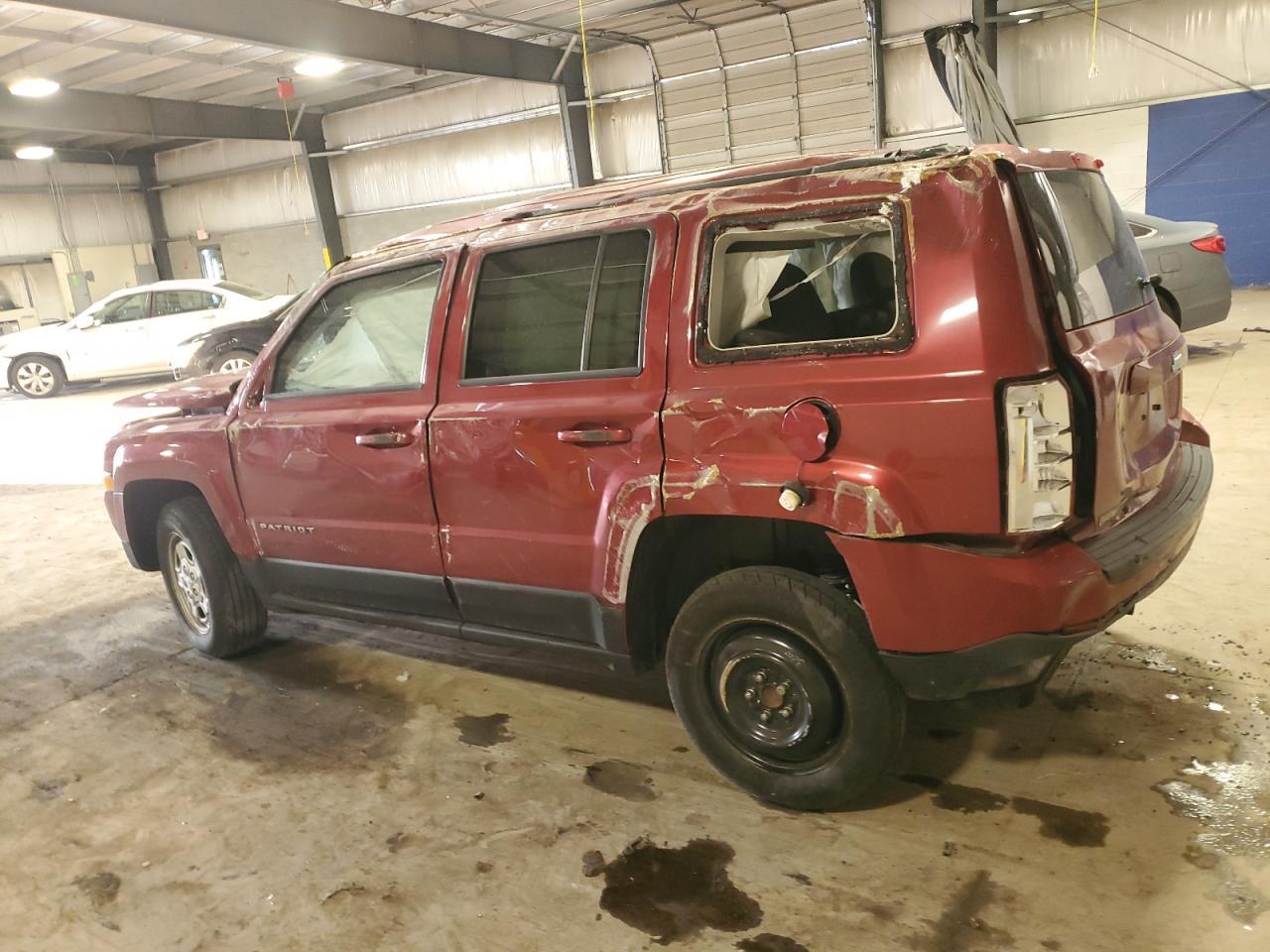2015 Jeep Patriot Sport - Фото 2