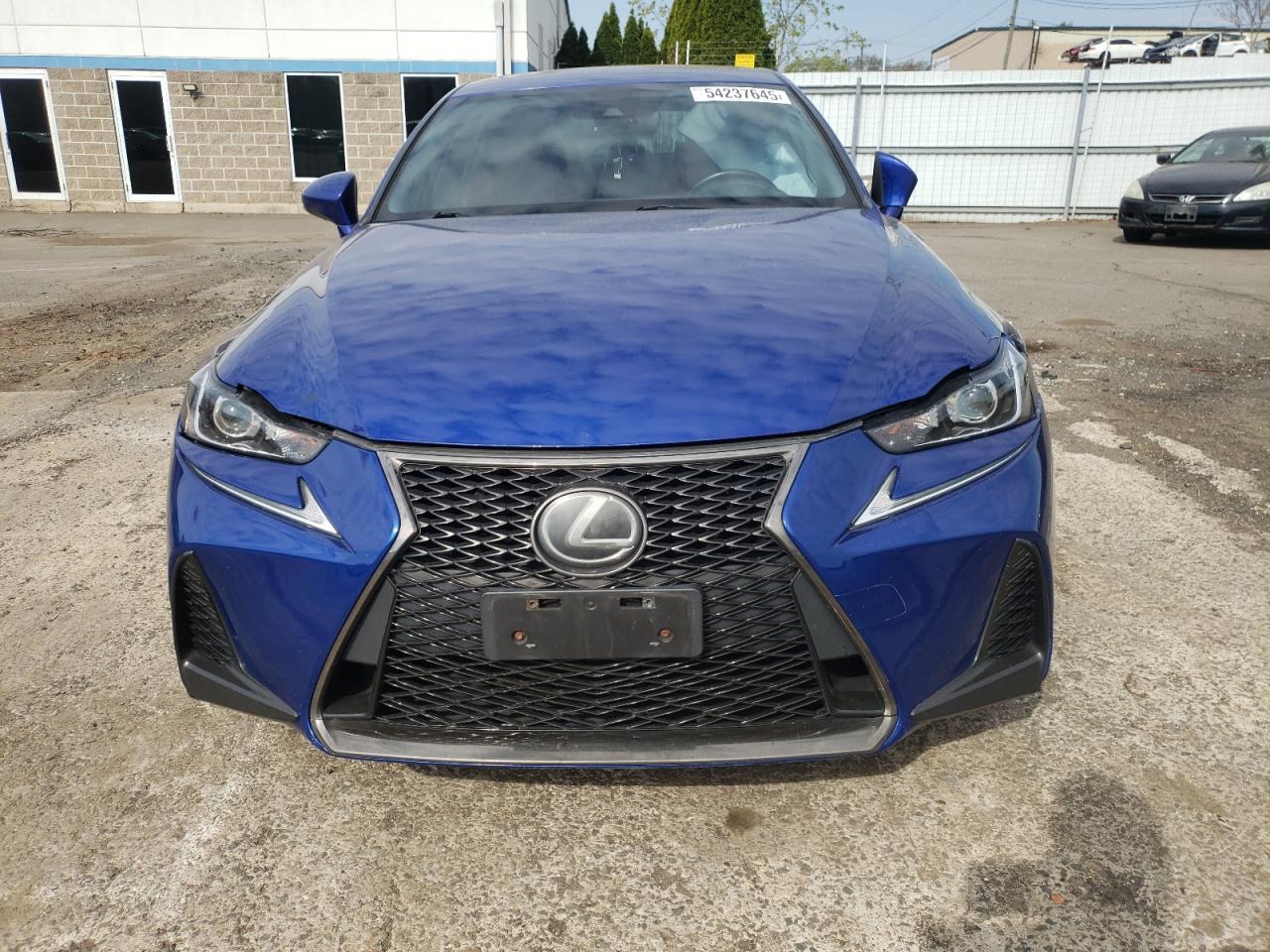 2017 Lexus Is 300 - Фото 5