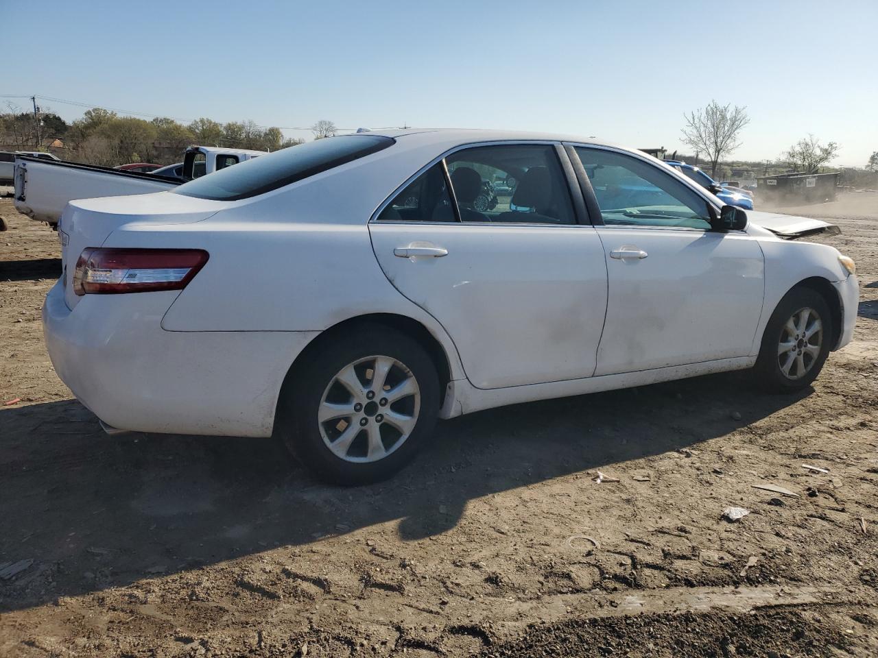 2010 Toyota Camry Se - Image 3