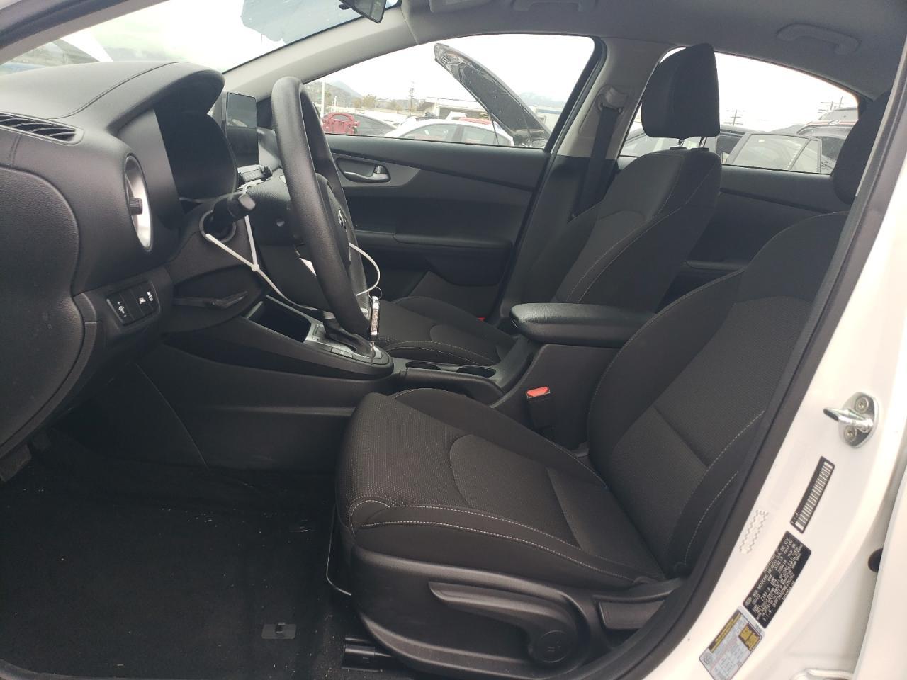 2021 Kia Forte Fe - Image 7