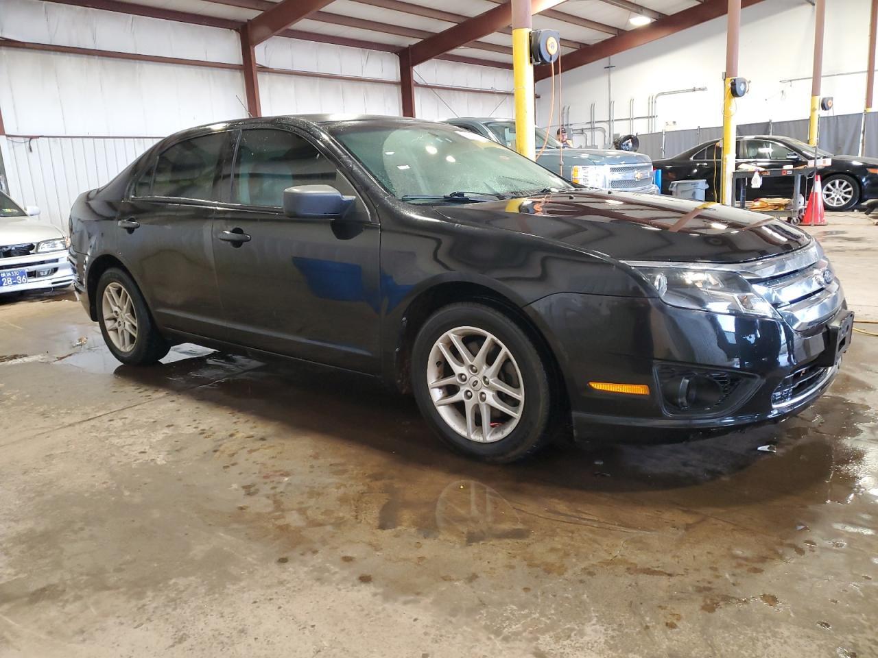 2012 Ford Fusion S - Фото 4