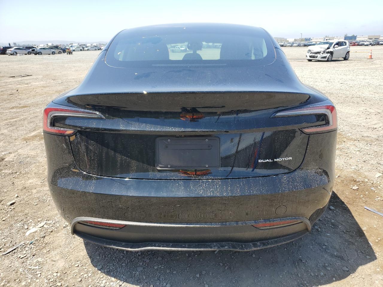 2025 Tesla Model 3 - Image 6