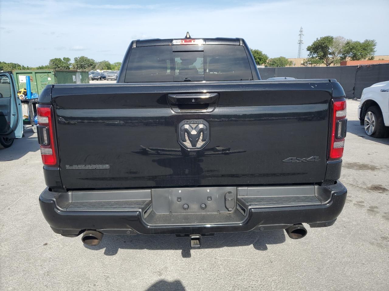 2023 Ram 1500 Laramie - Фото 6