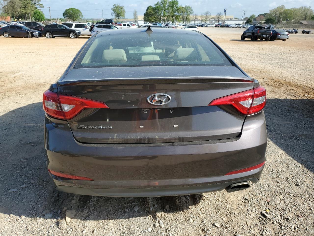 2017 Hyundai Sonata Se - Фото 6