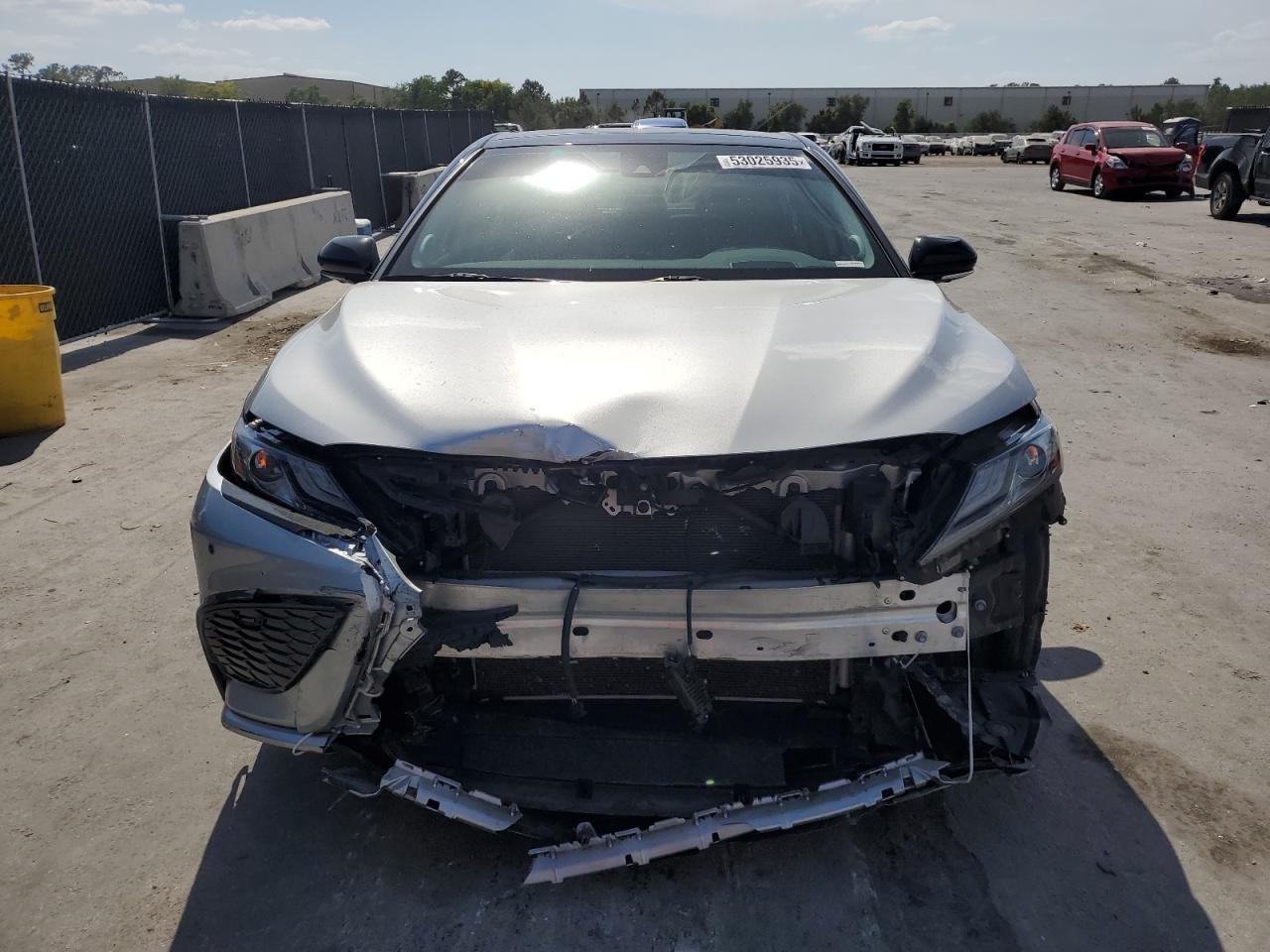2021 Toyota Camry Xse - Фото 5