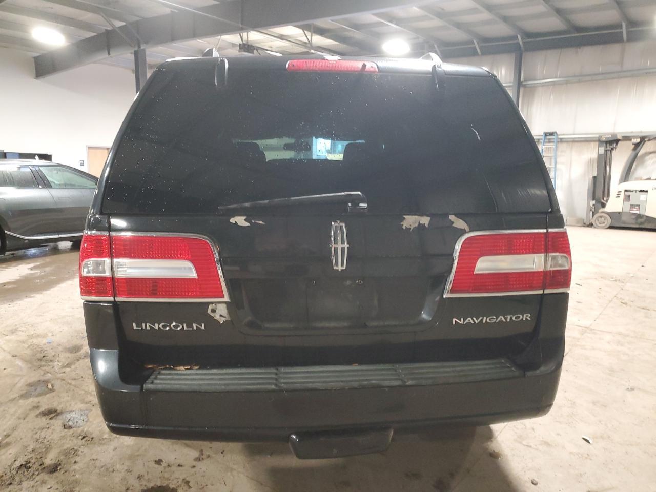 2010 Lincoln Navigator - Фото 6