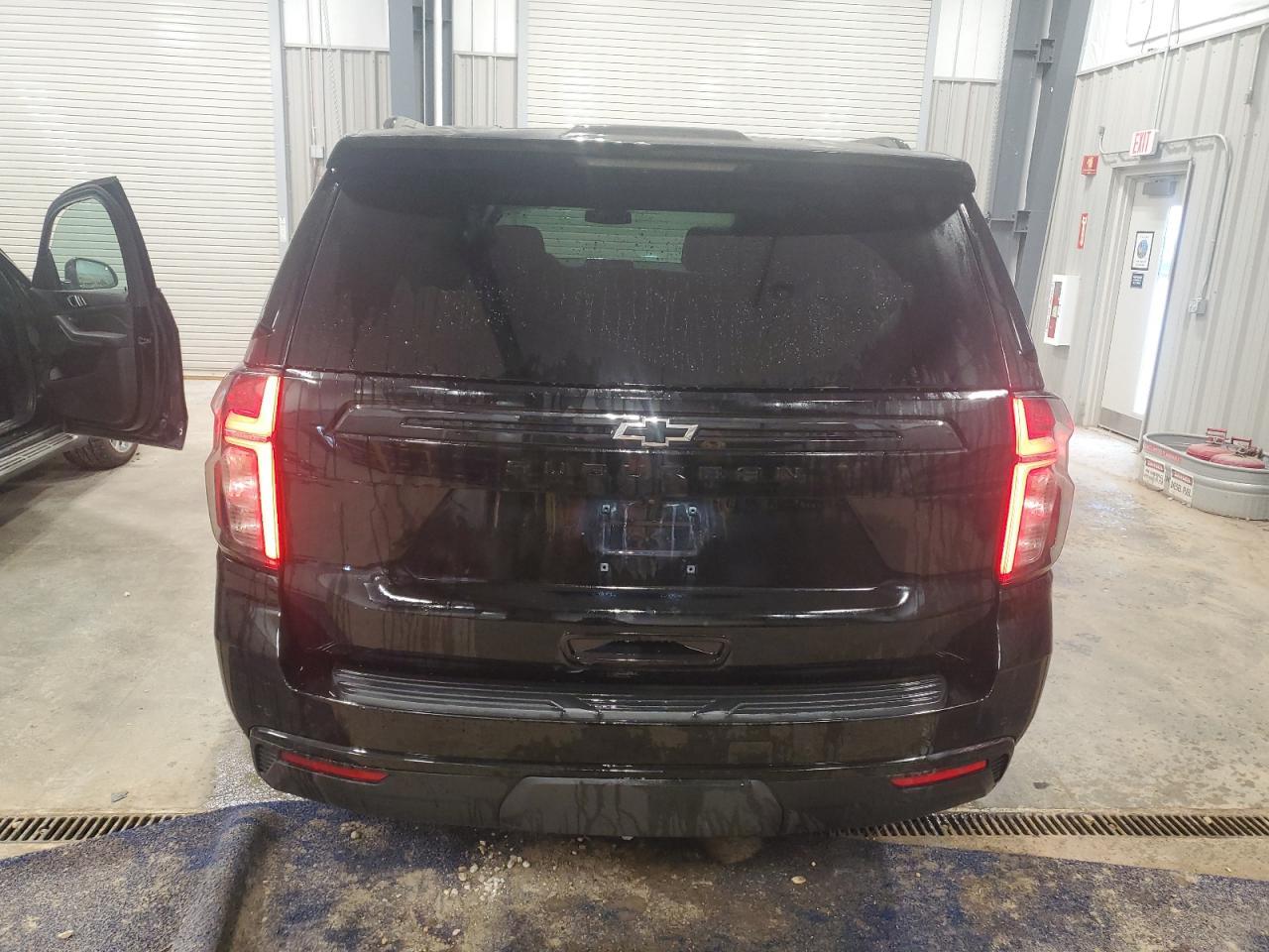 2023 Chevrolet Suburban K1500 Z71 - Фото 6