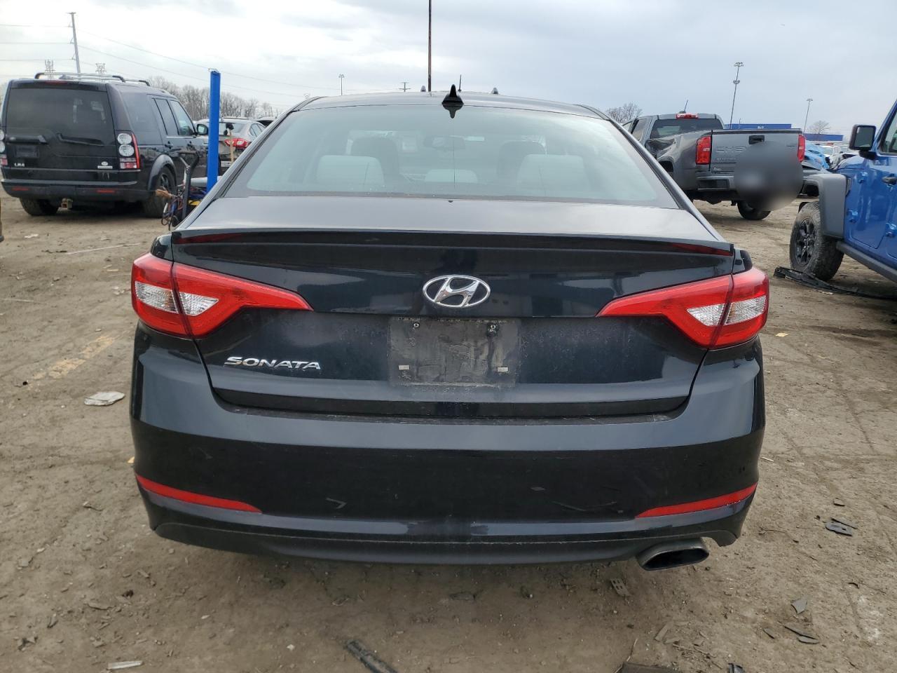 2016 Hyundai Sonata Se - Image 6