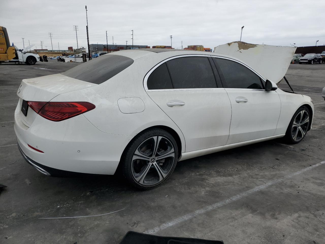 2022 Mercedes-Benz C 300 - Image 3