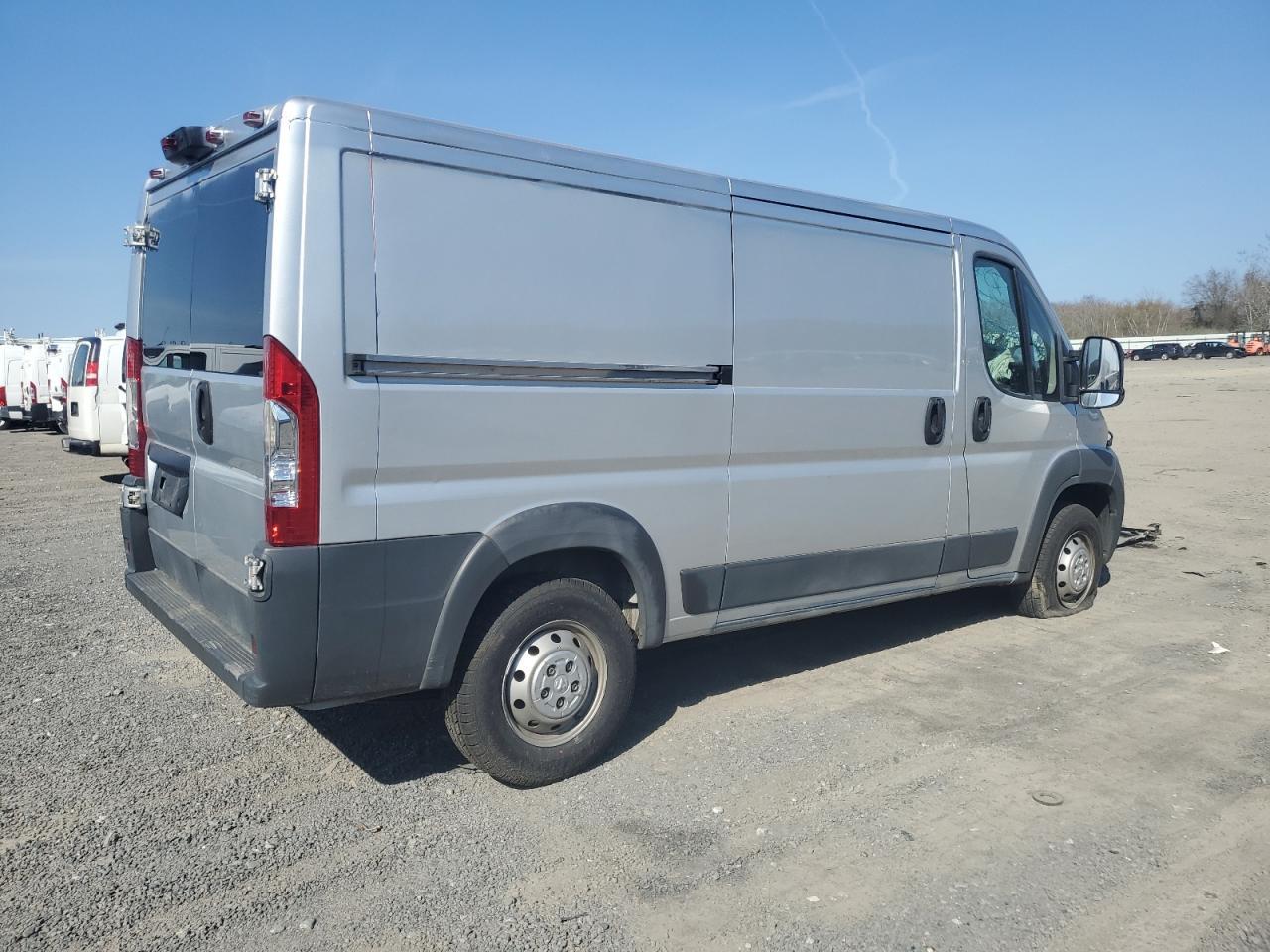 2018 Ram Promaster 1500 1500 Standard - Фото 3