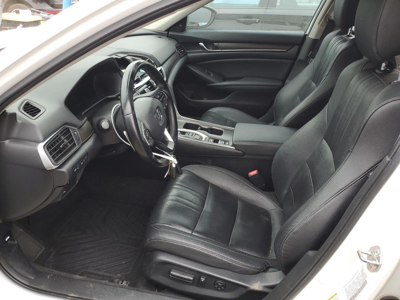 2019 Honda Accord Touring Hybrid - Фото 7