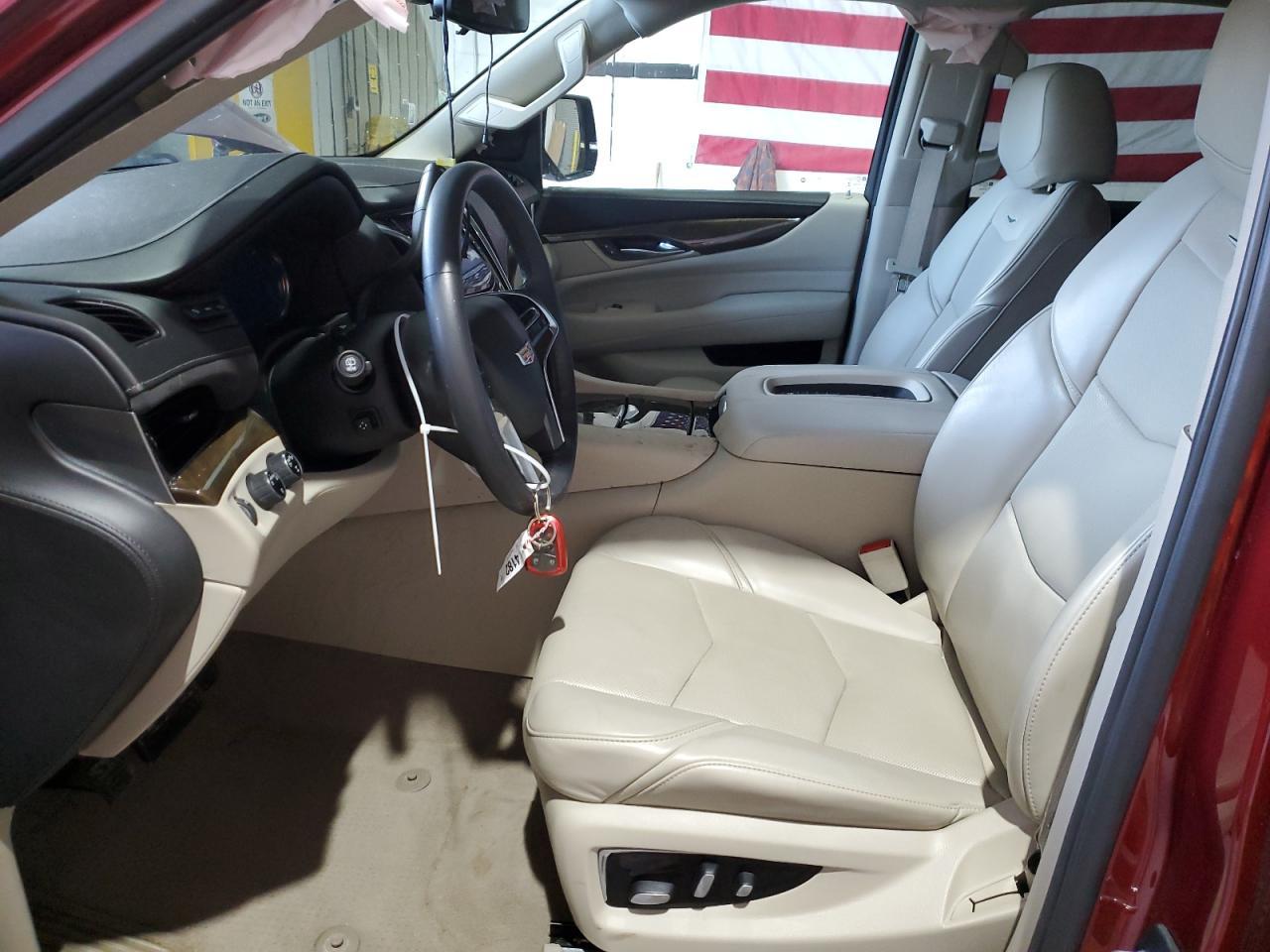 2020 Cadillac Escalade Luxury - Image 7