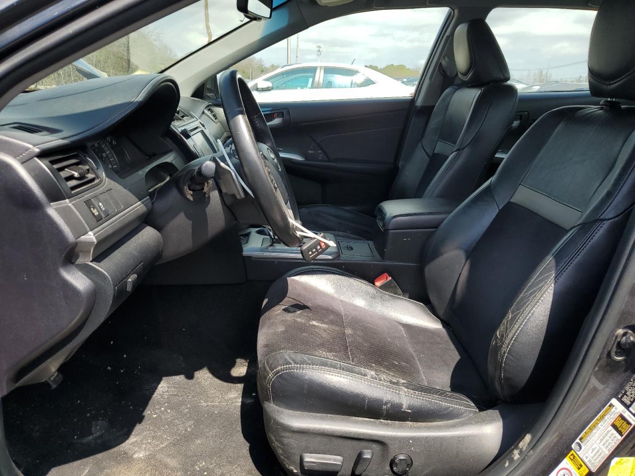 2014 Toyota Camry L - Фото 7