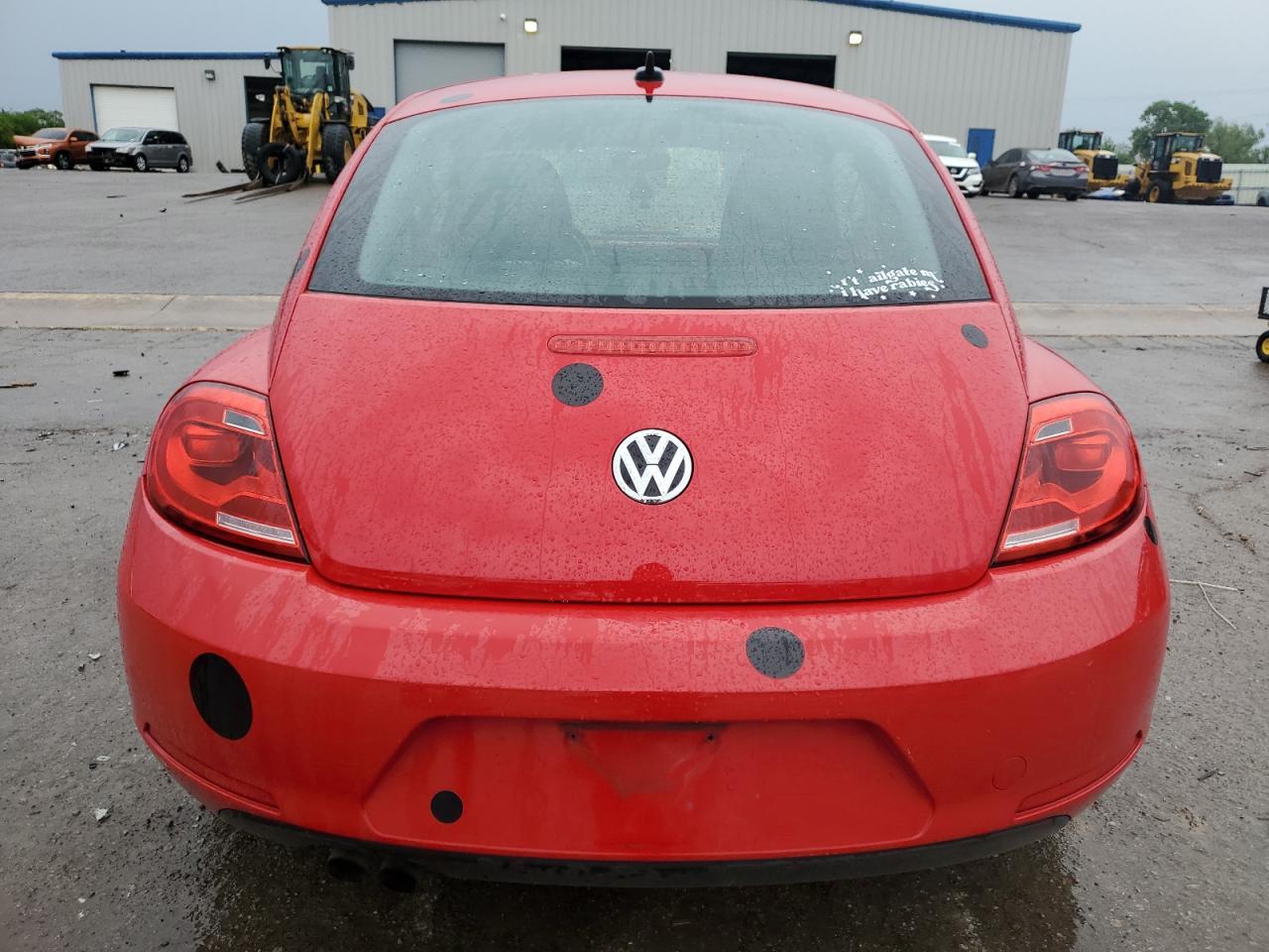 2015 Volkswagen Beetle 1.8T - Image 6