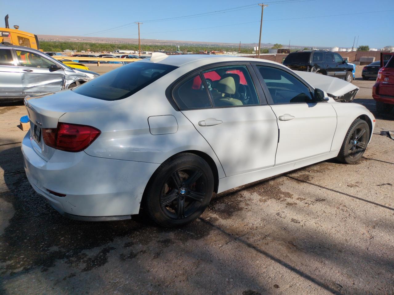 2012 BMW 328 I - Фото 3
