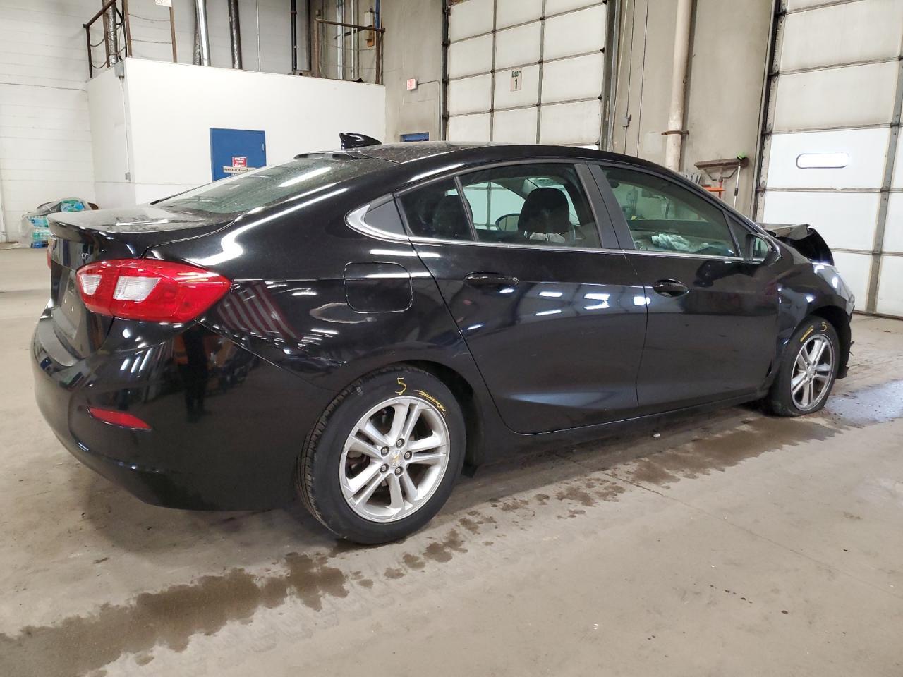 2017 Chevrolet Cruze Lt - Фото 3