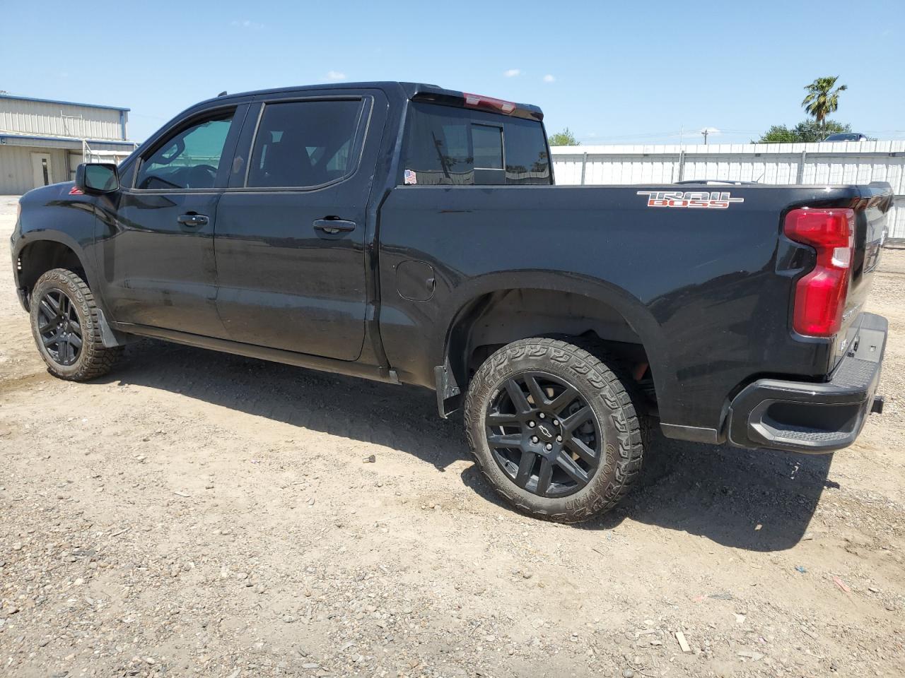 2024 Chevrolet Silverado K1500 Lt Trail Boss - Image 2
