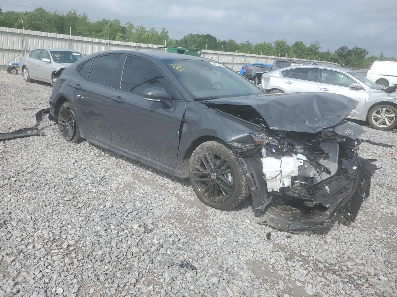 2025 Toyota Camry Xse - Image 4