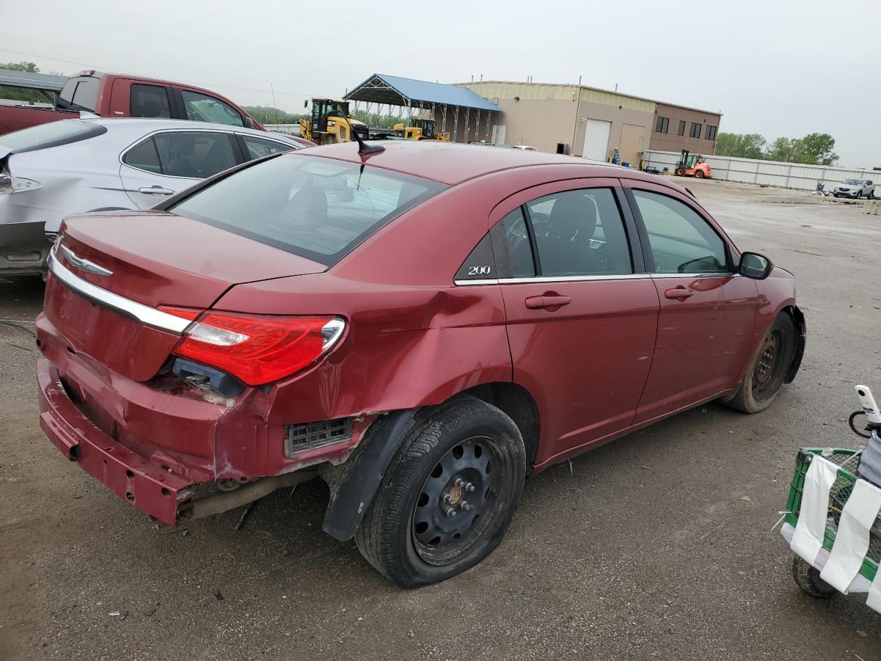 2014 Chrysler 200 Lx - Фото 3