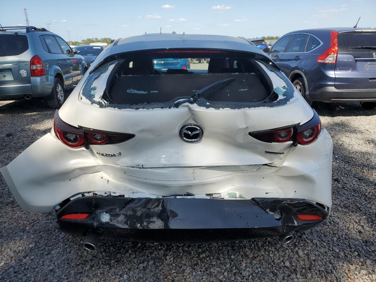 2025 Mazda 3 Premium - Фото 6