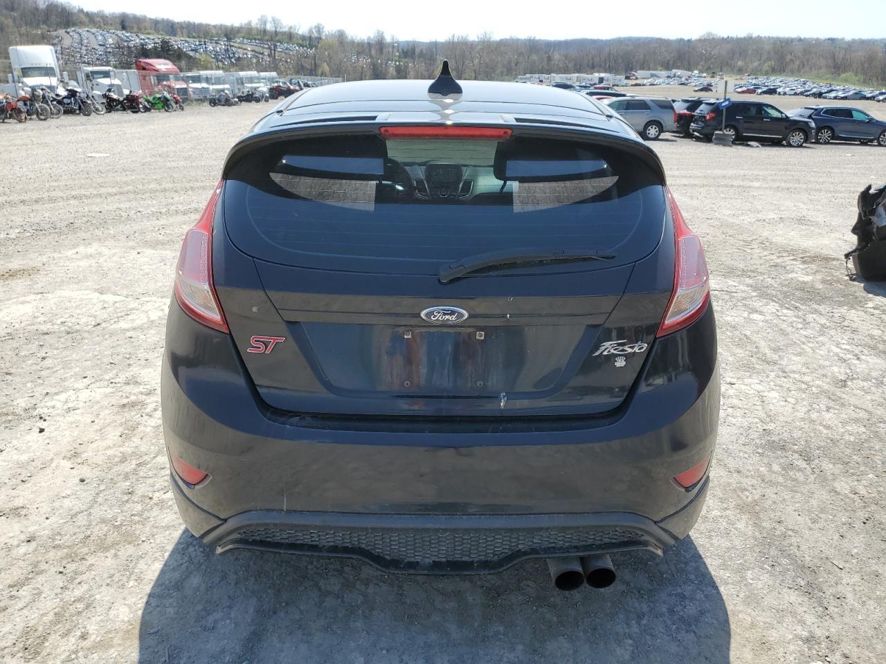 2016 Ford Fiesta St - Image 6