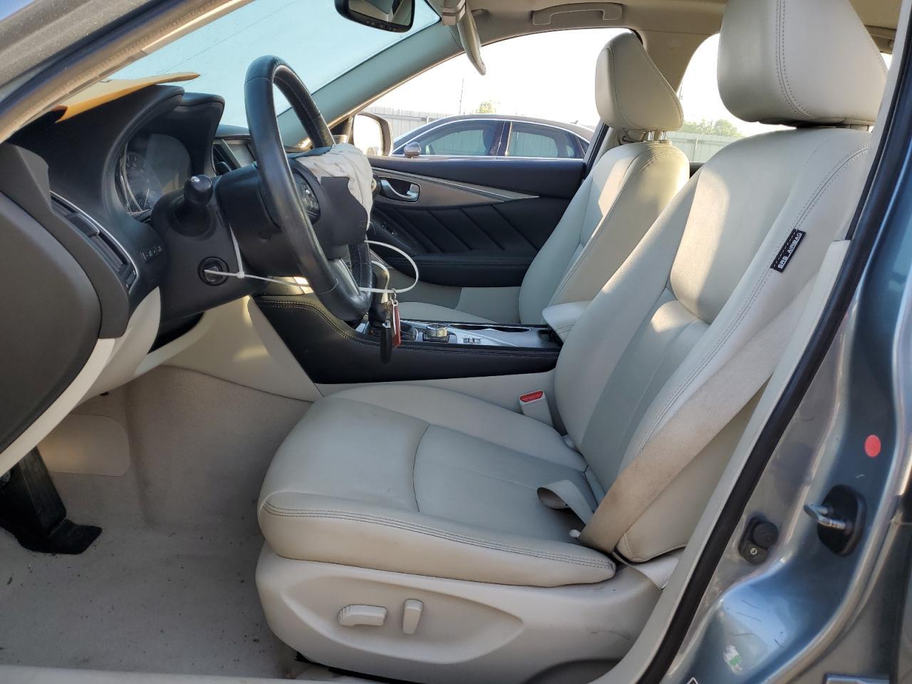 2017 Infiniti Q50 Premium - Image 7