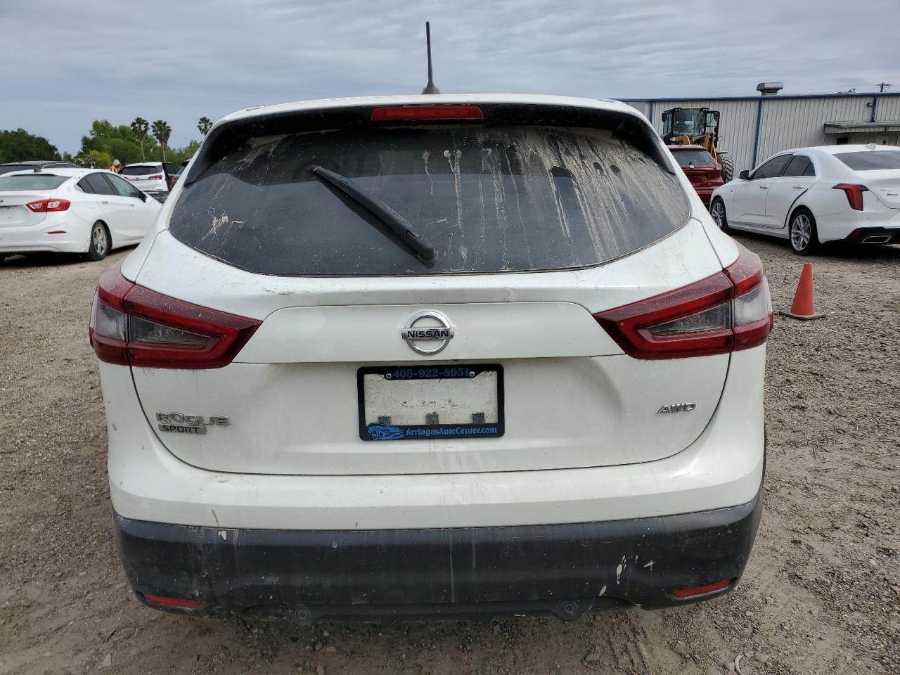 2021 Nissan Rogue Sport S - Фото 6