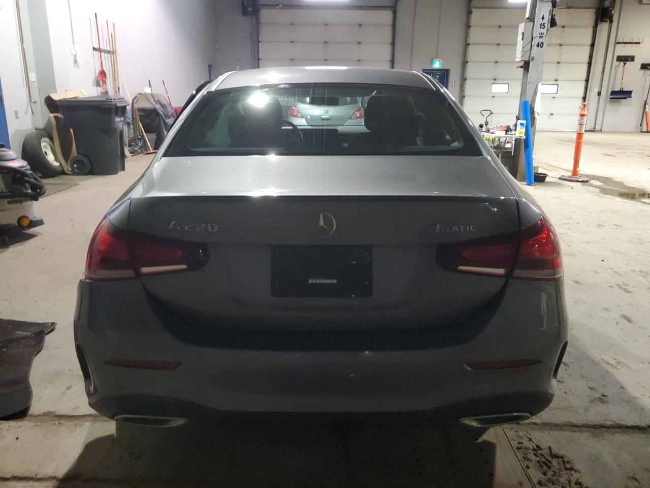 2022 Mercedes-Benz A 220 4Matic - Фото 6