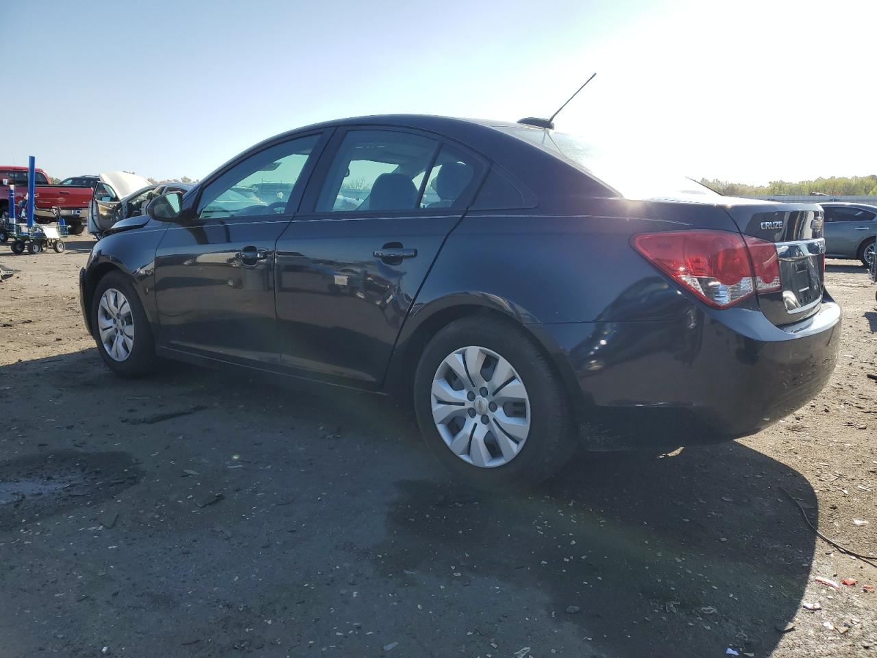 2016 Chevrolet Cruze Limited Ls - Фото 2