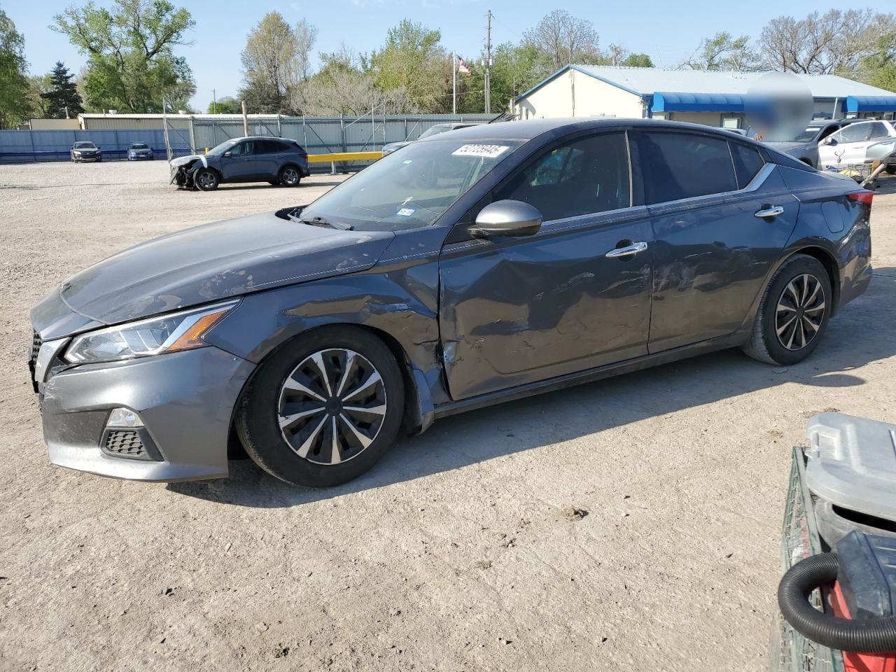 2019 Nissan Altima S