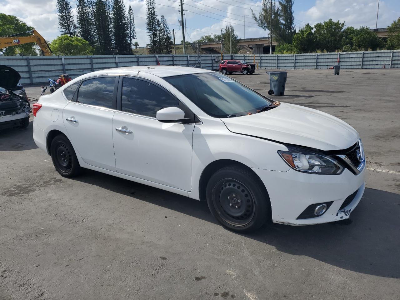 2016 Nissan Sentra S - Фото 4