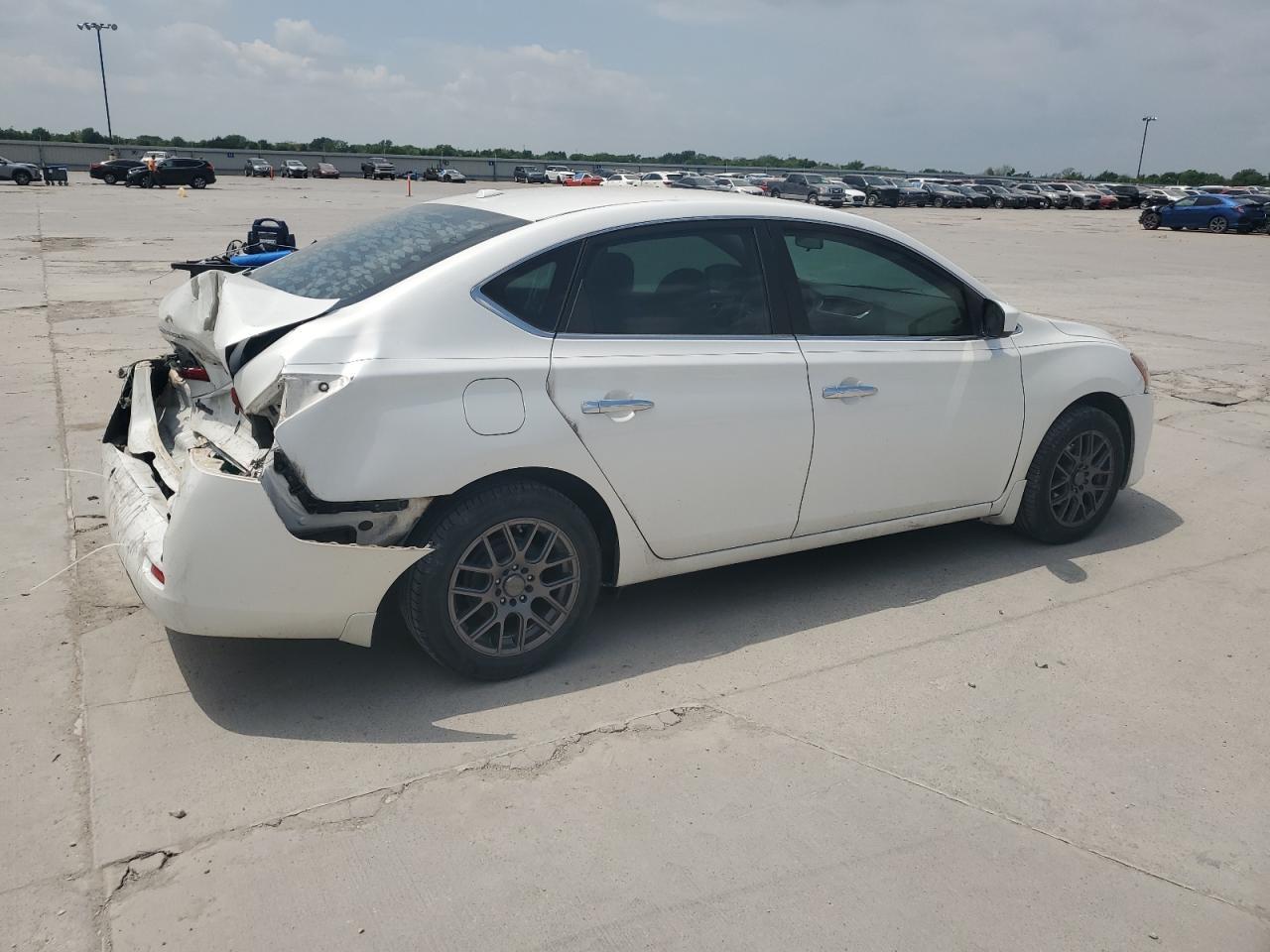 2013 Nissan Sentra S - Фото 3