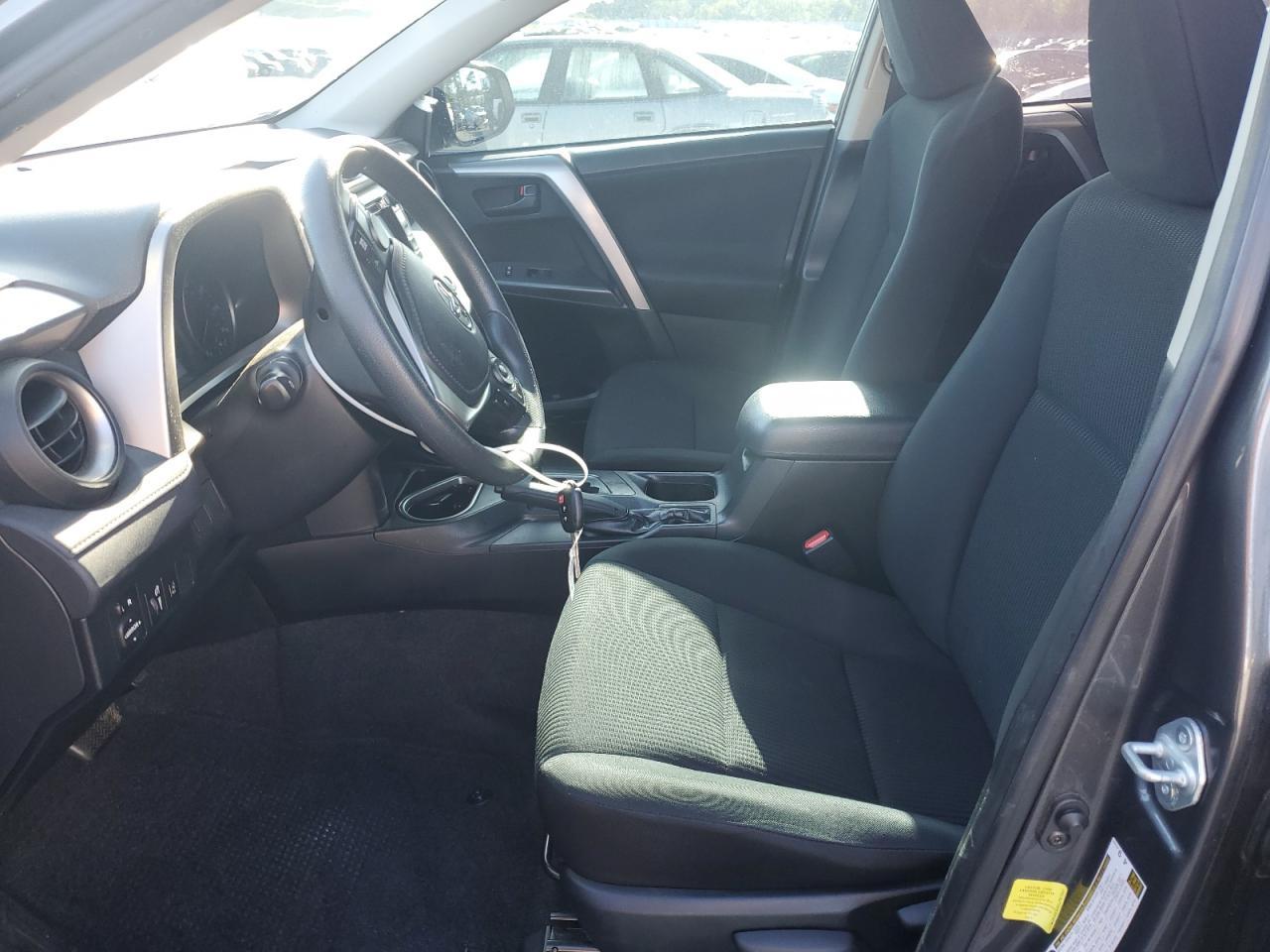 2017 Toyota Rav4 Le - Фото 7