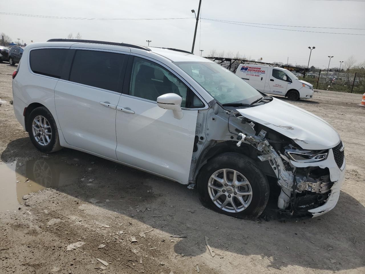 2022 Chrysler Pacifica Touring L - Фото 4