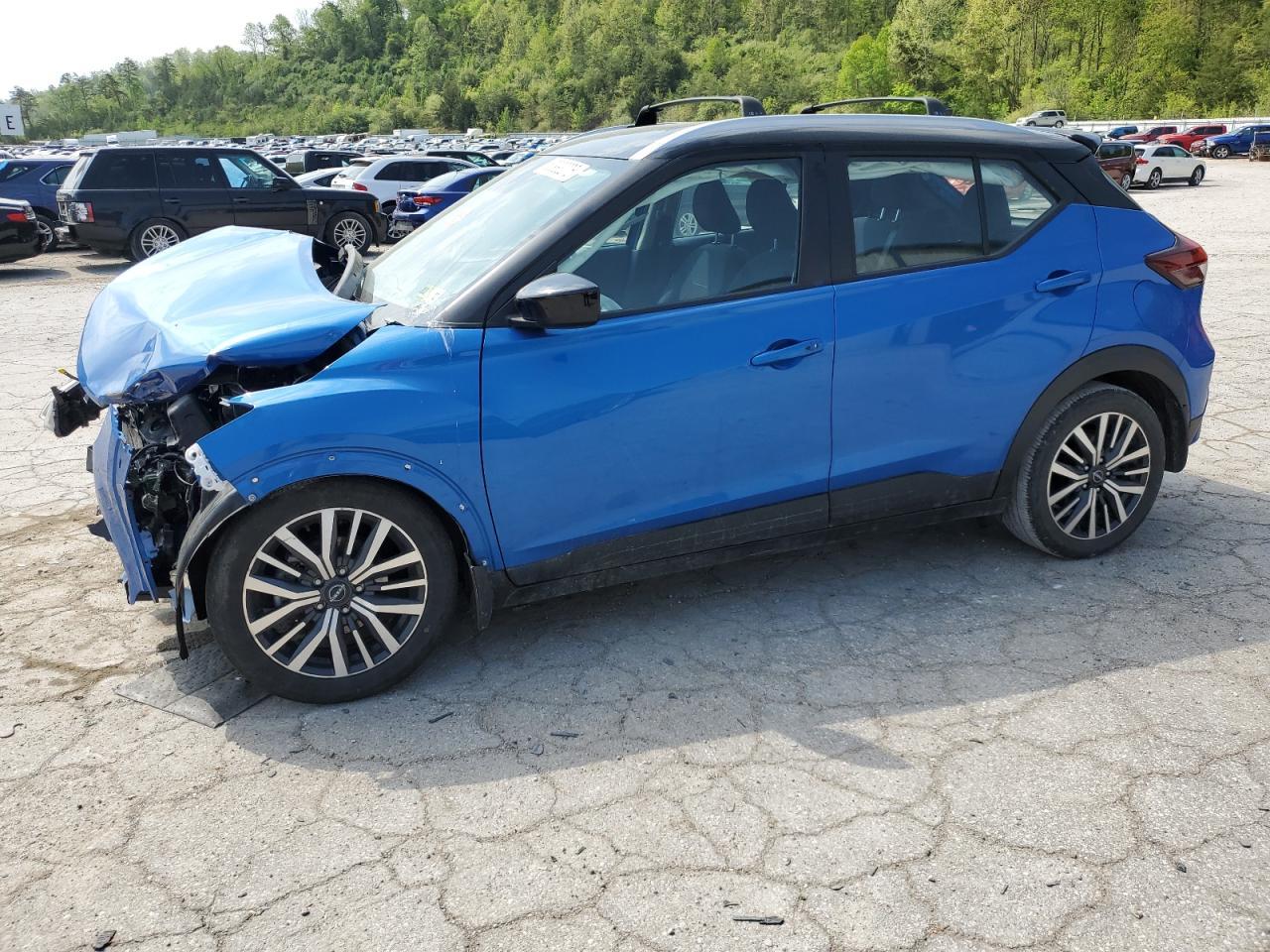 2023 Nissan Kicks Sv