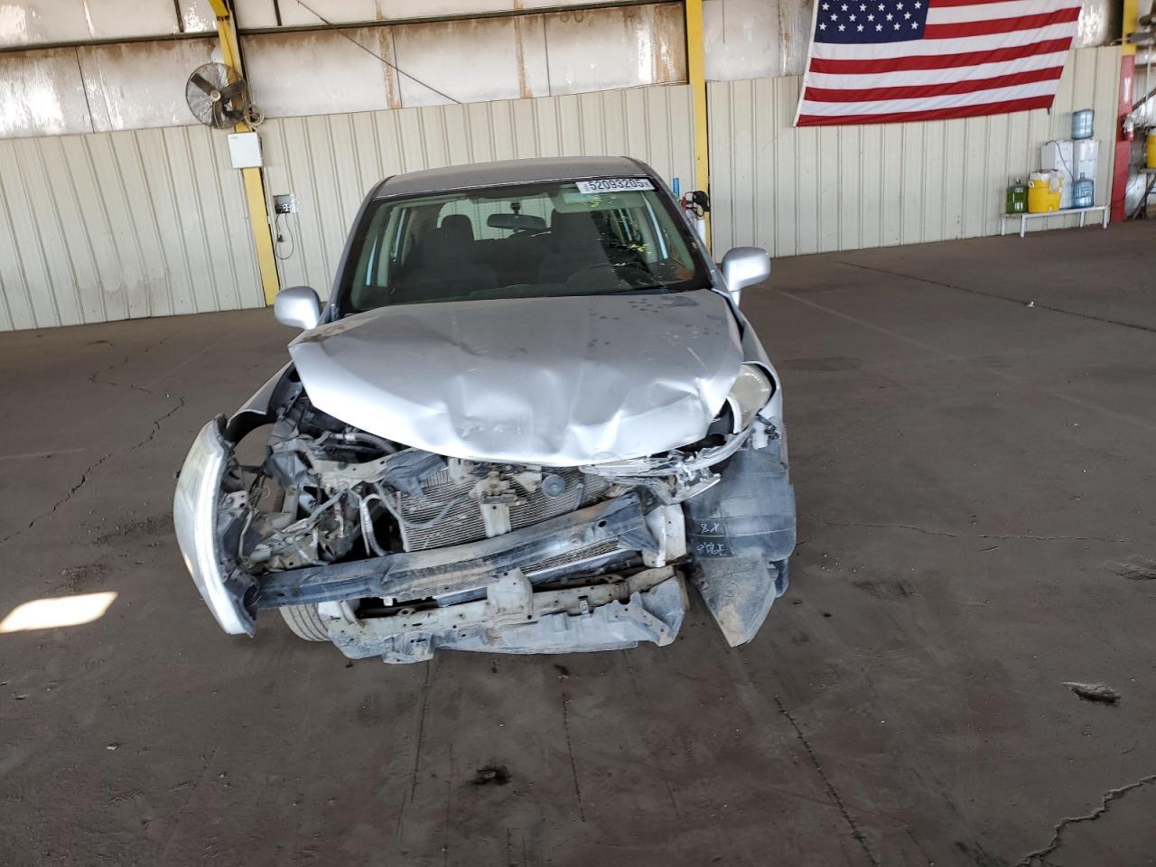 2011 Nissan Versa S - Фото 5