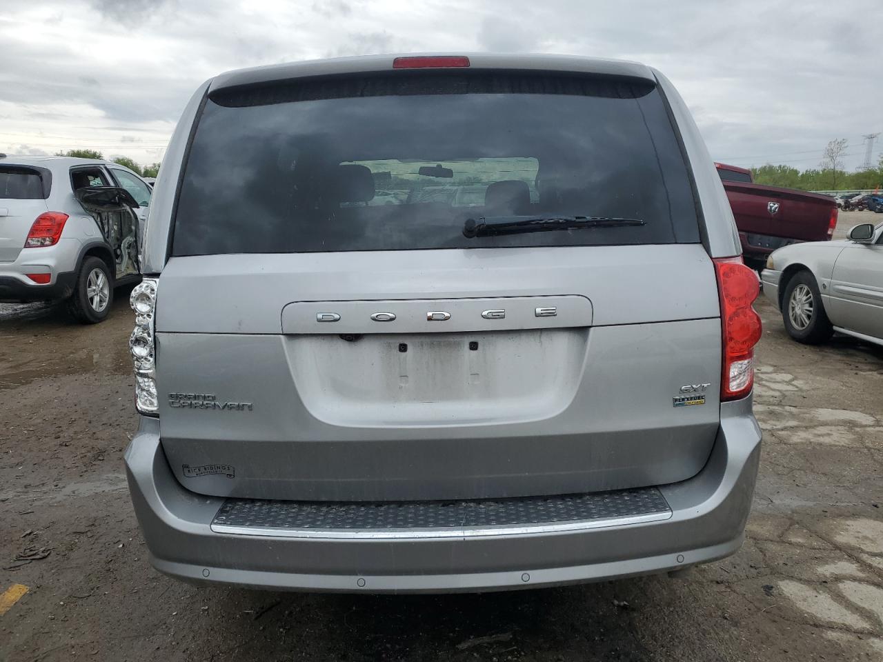 2016 Dodge Grand Caravan Sxt - Фото 6