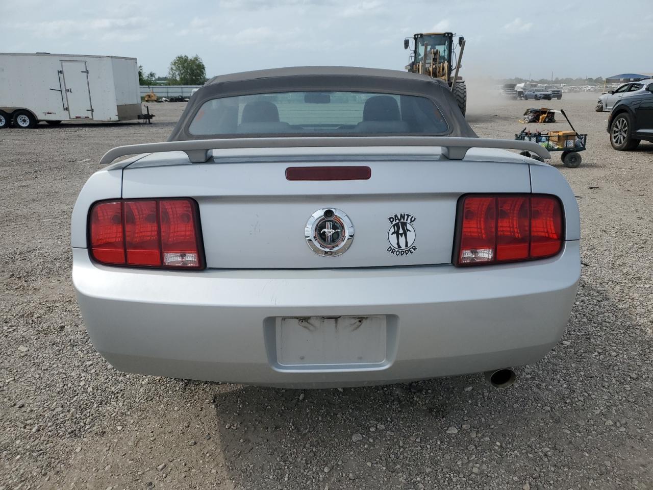 2006 Ford Mustang - Фото 6