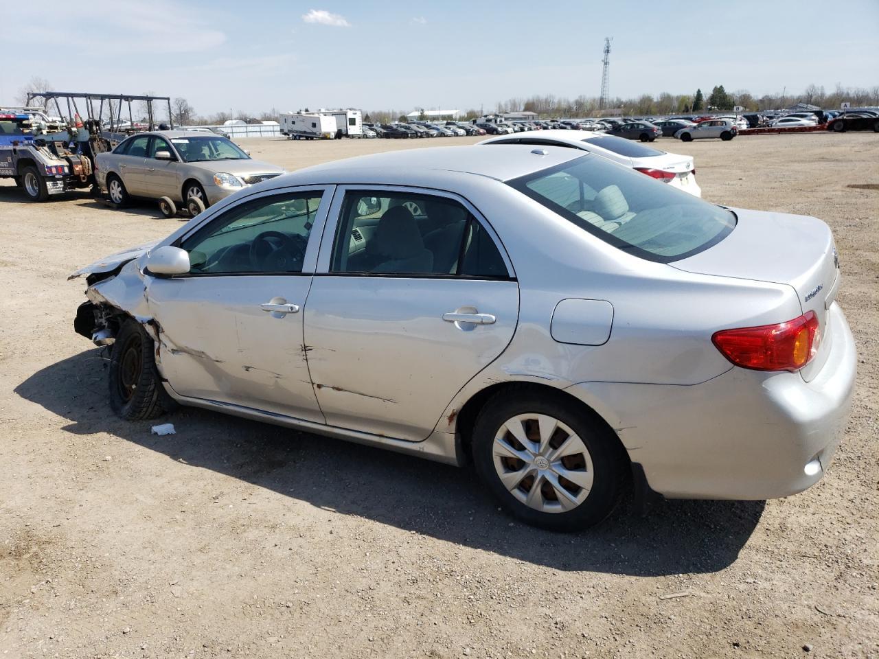 2009 Toyota Corolla Base - Фото 2