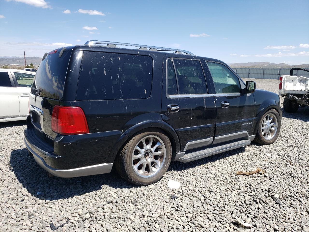 2003 Lincoln Navigator - Фото 3