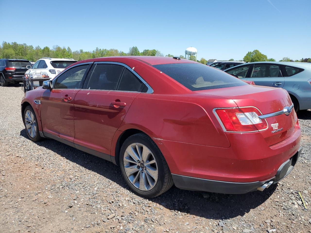 2012 Ford Taurus Limited - Image 2