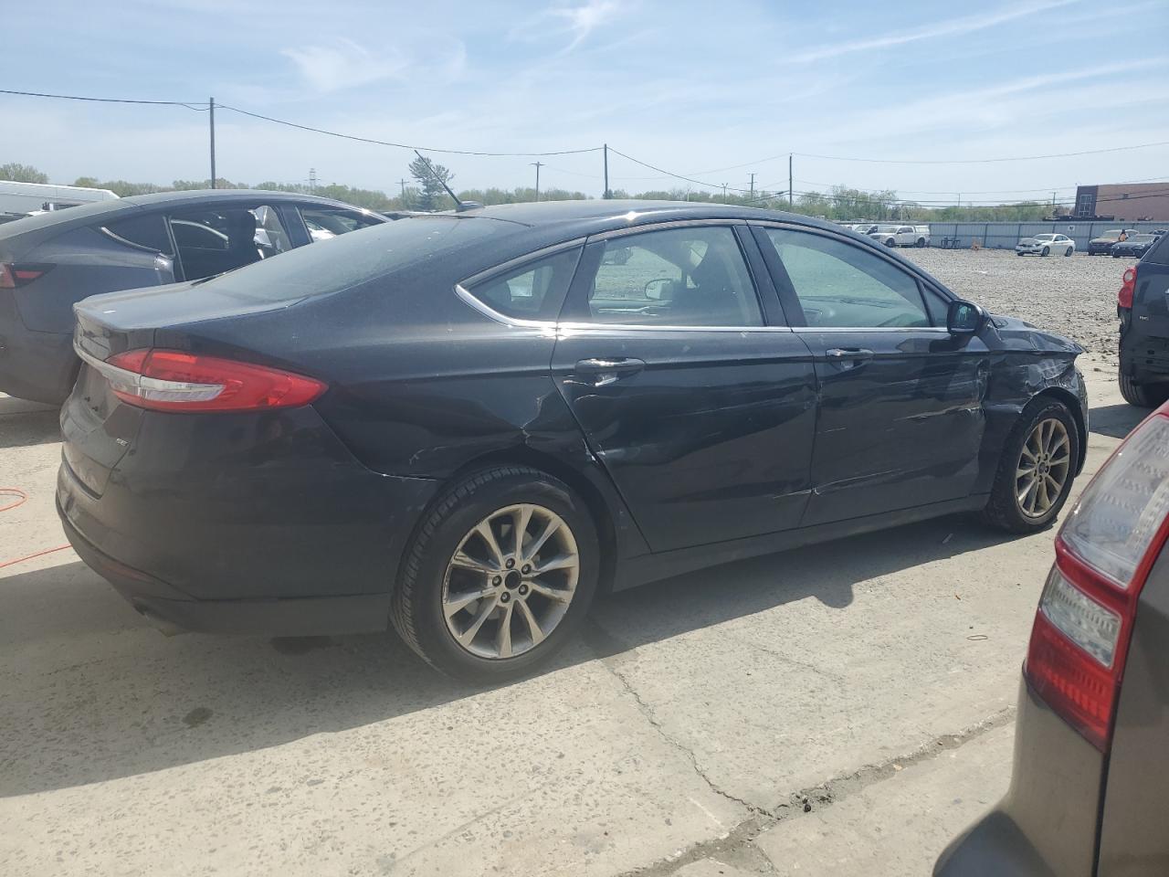 2017 Ford Fusion Se - Фото 3