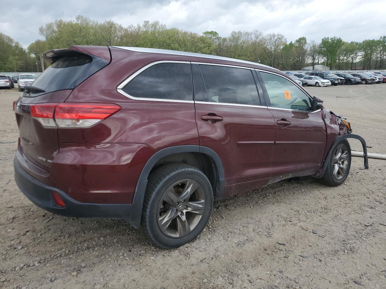 2017 Toyota Highlander Limited - Фото 3