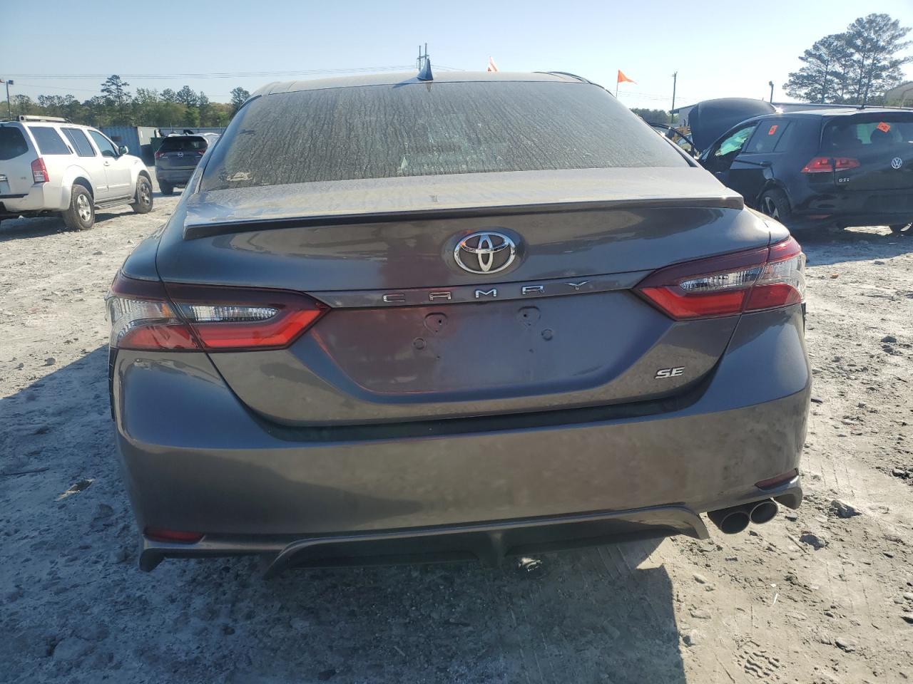 2021 Toyota Camry Se - Фото 6