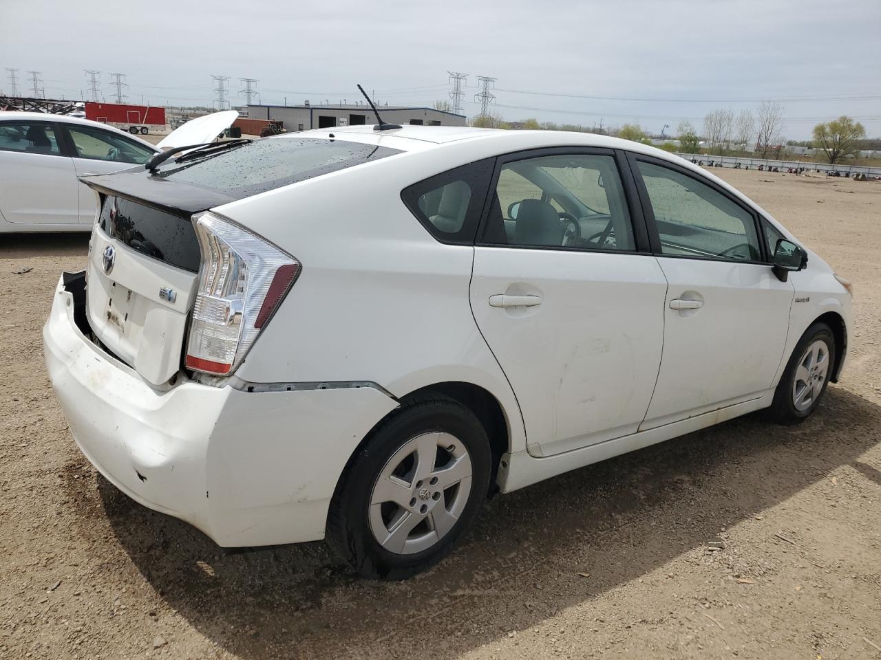 2010 Toyota Prius - Фото 3