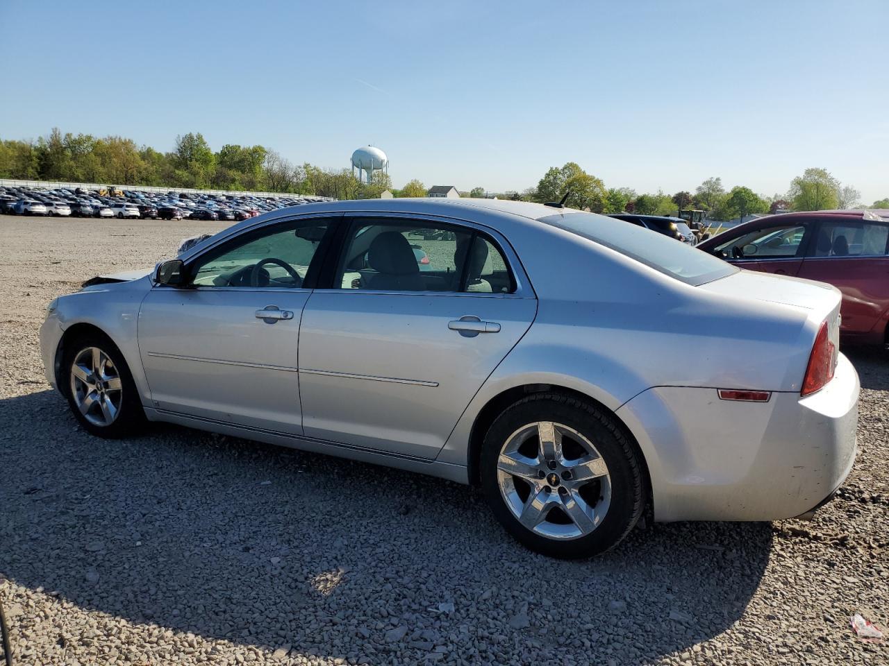 2010 Chevrolet Malibu 1Lt - Image 2