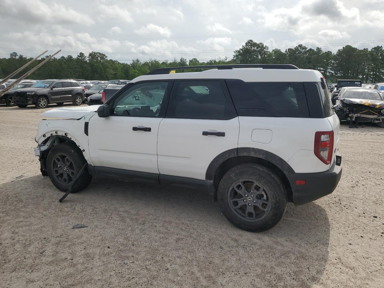 2024 Ford Bronco Sport Big Bend - Image 2
