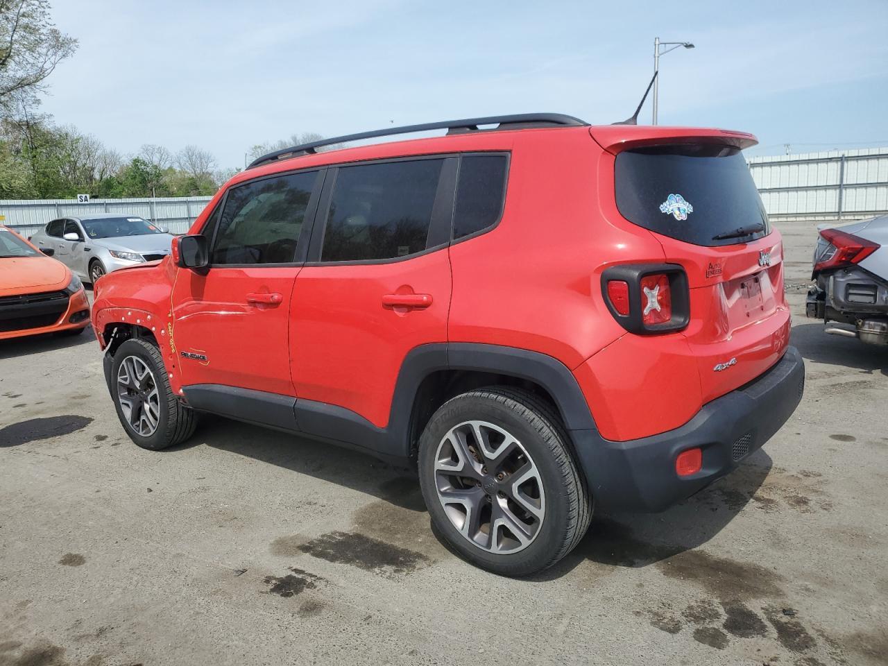 2015 Jeep Renegade Latitude - Фото 2